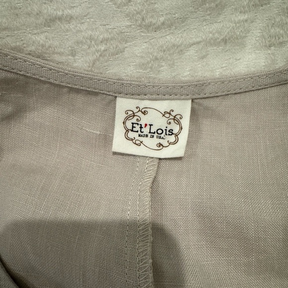 Et’Lois cream linen blouse 3/4 length sleeves natural fiber - Picture 4 of 7